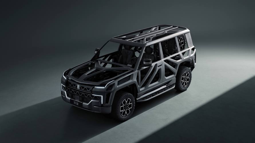 深圳92仰望U8硬派越野的科技魅力，国能汽车对传统燃油车市场的冲击